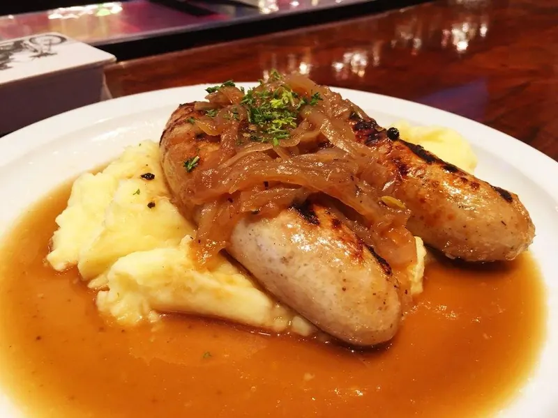 Sausages and mash with onion gravy